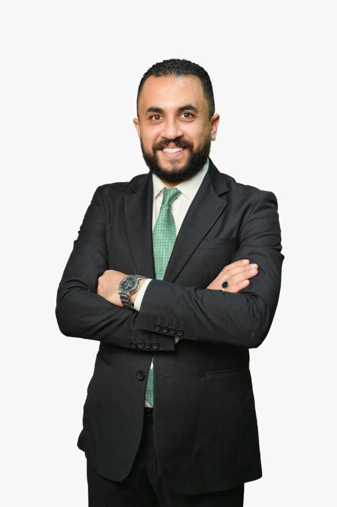 محمود عبدالقادر